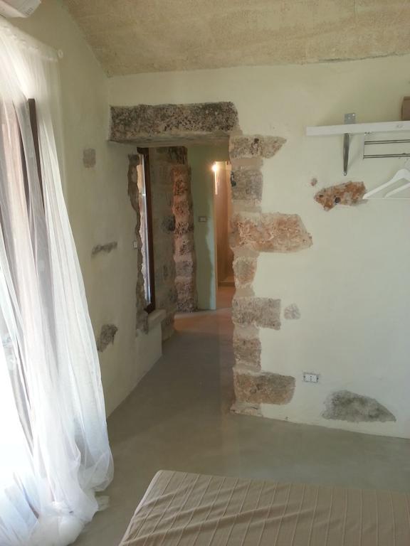 La Torre Di Merlino Patù Kamer foto